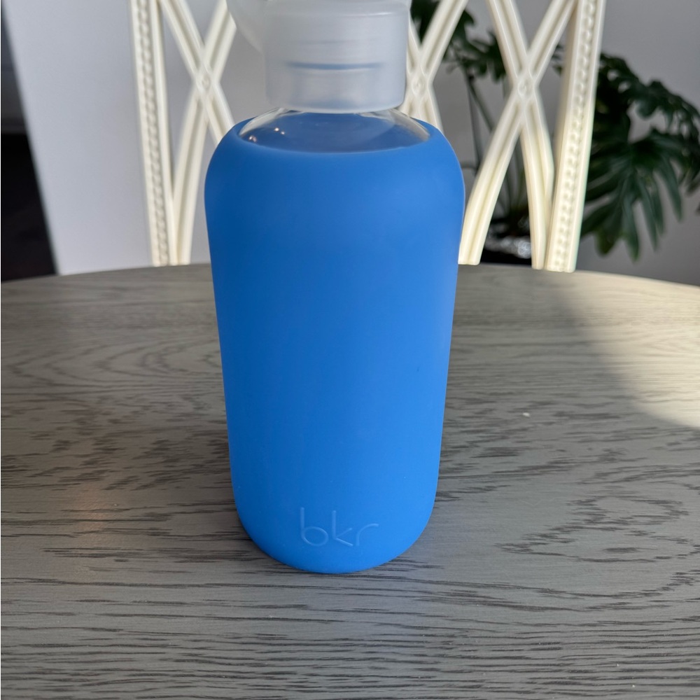 bkr Romeo little 500mL Silicone Water Bottle